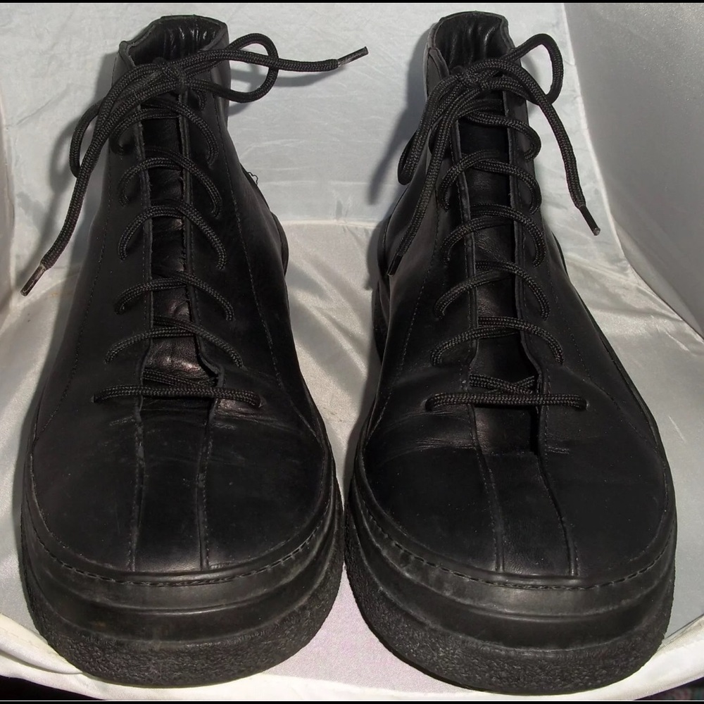 MENS BLACK LEATHER GUCCI HIGH TOP ANKLE